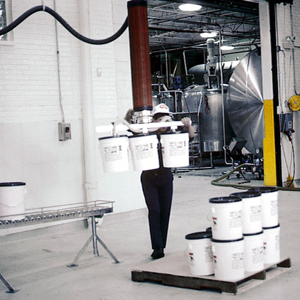 真空吸吊機-桶類搬運